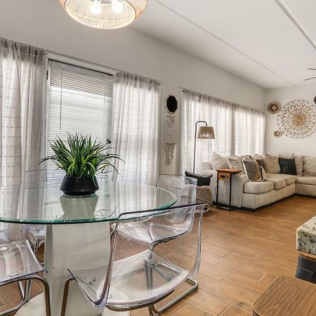 Luxe South Padre Condo With Pool - Walk To Beach! South Padre Island Exteriör bild