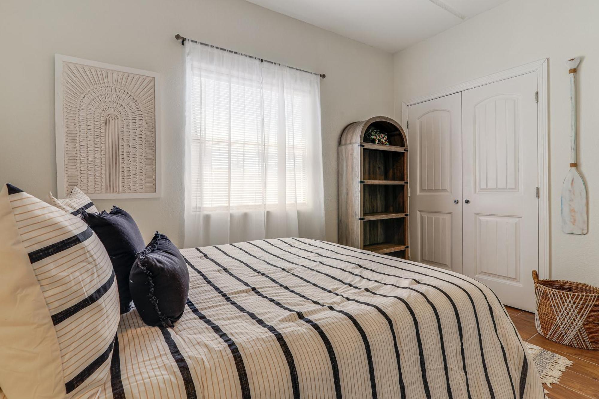 Luxe South Padre Condo With Pool - Walk To Beach! South Padre Island Exteriör bild